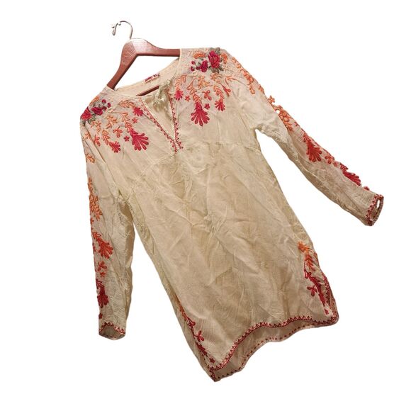 Johnny Was Women Cream Embroidered Cupra Rayon Keyhole Neck Tunic Top Size Small - Picture 5 of 10